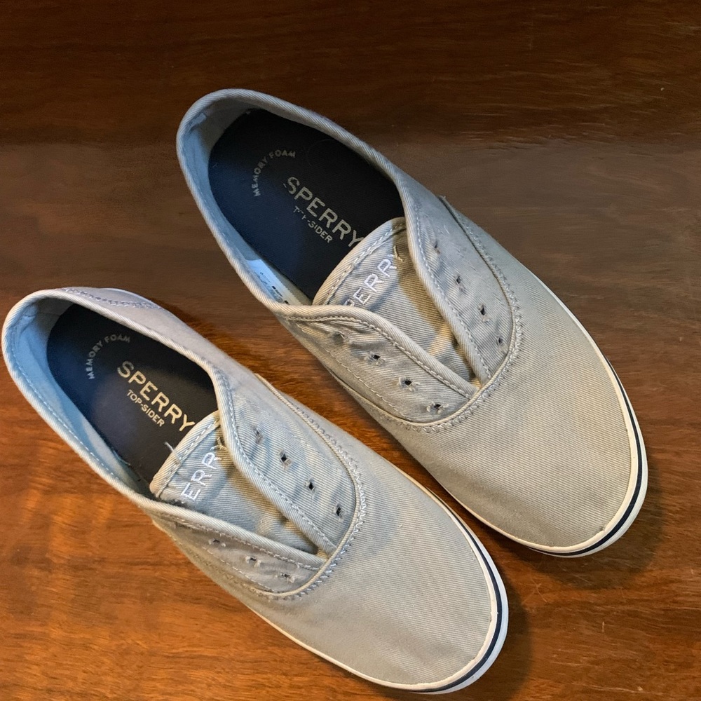 Sperry Tennis Shoes Sz 7